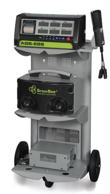 BrainBee AGS-688 yhdistelmäanalysaattori OBD-mittauksella ja mittausohjelmalla (FI)